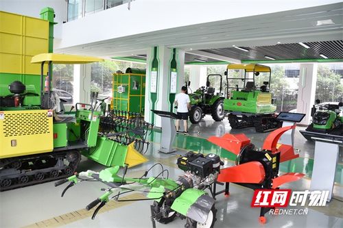 我为外贸赶订单丨海外订单翻番 双峰 小农机 澎湃 大能量