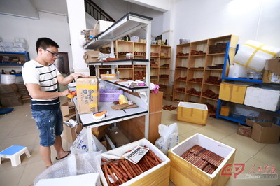 跨境电商 中越贸易往来的新引擎与商品批发转型的催化剂